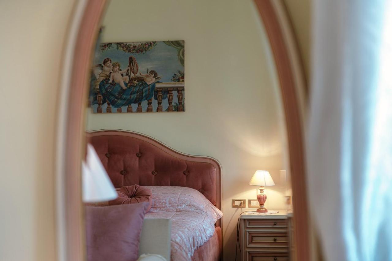 Charming & Luxury Villa Como Lake מראה חיצוני תמונה