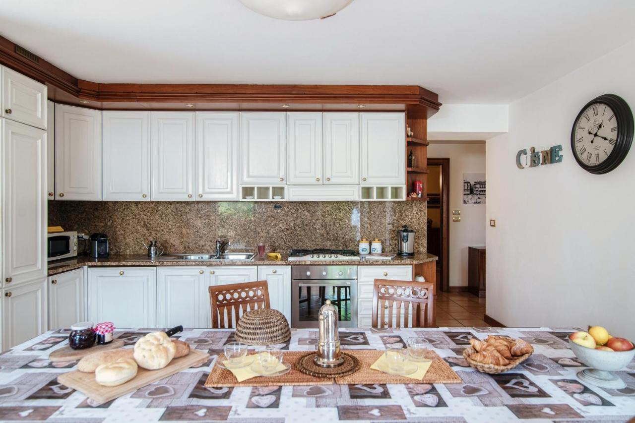 Charming & Luxury Villa Como Lake מראה חיצוני תמונה